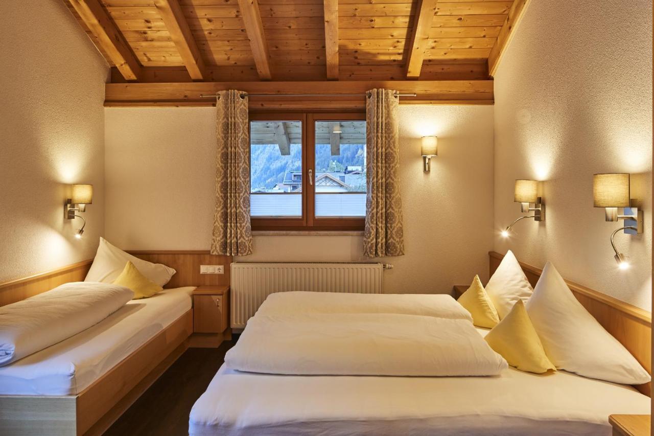 Tirolerhof - Appartementhaus Kaunertal Dış mekan fotoğraf